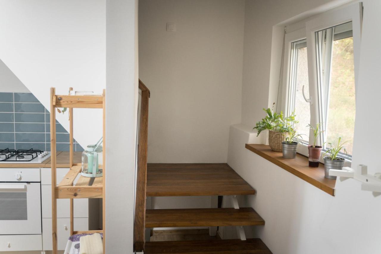 Hegyestű-lába Vendégház Zánka Esterno foto